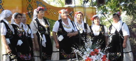 Razvitie Cultural Center, Opan village